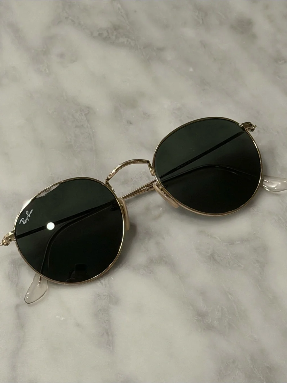 Ray-Ban round Gold Frame Sunglasses
